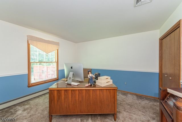 2 Baron Rd, West Milford Twp., NJ 07480