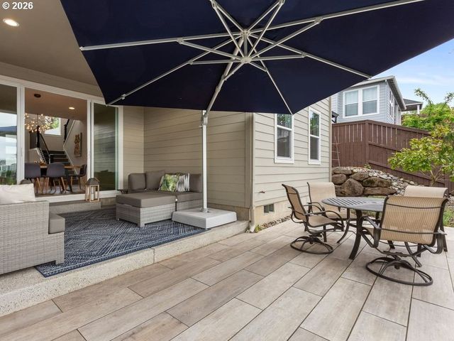 916 W MAGNOLIA Loop, Washougal, WA 98671