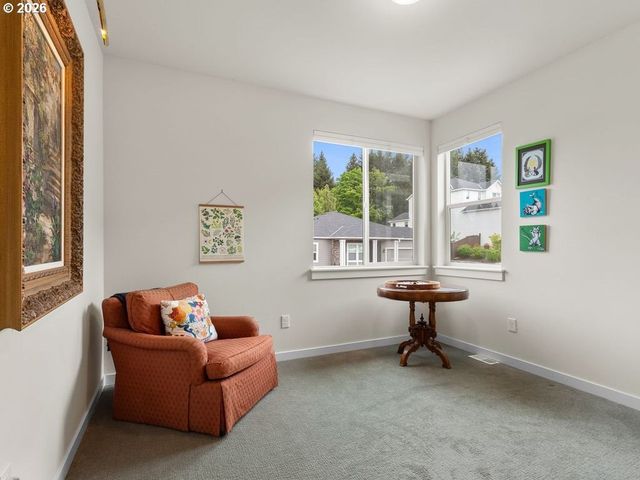 916 W MAGNOLIA Loop, Washougal, WA 98671
