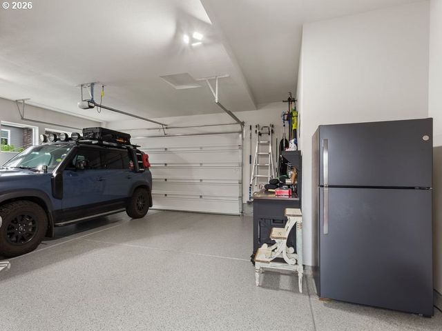 916 W MAGNOLIA Loop, Washougal, WA 98671