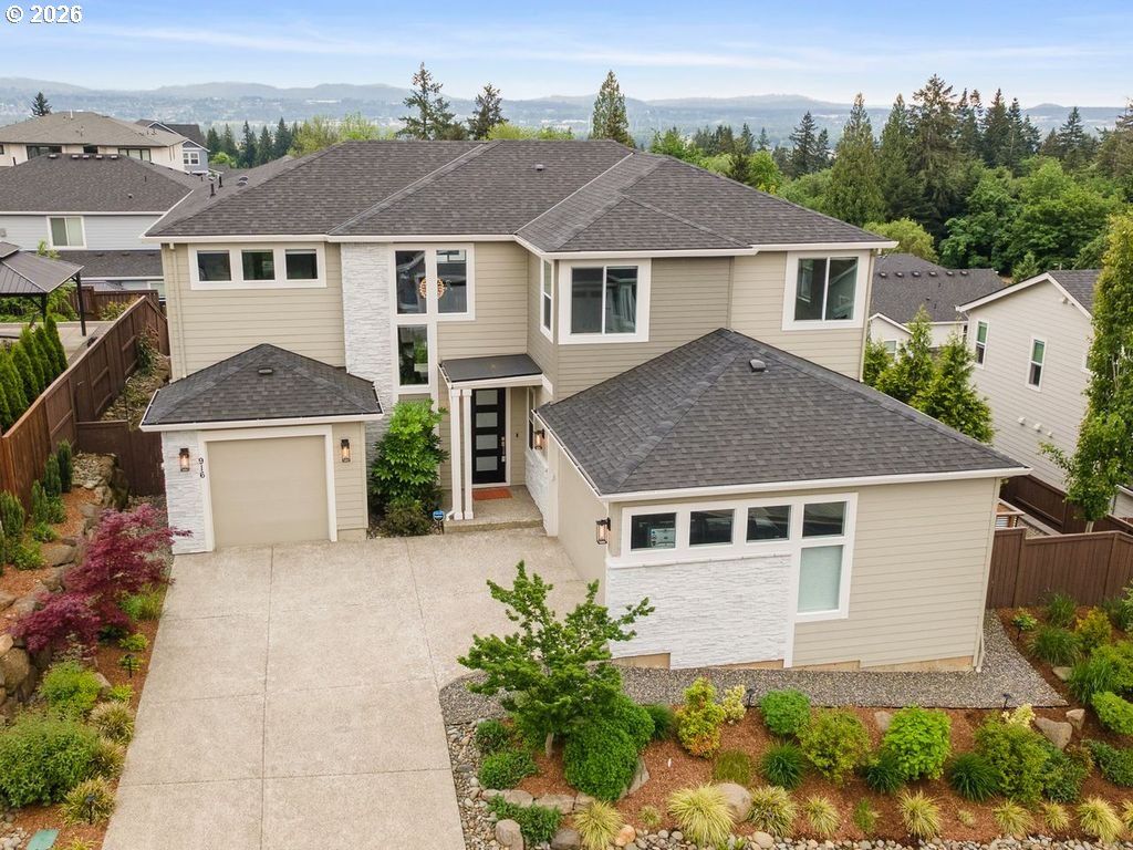 916 W MAGNOLIA Loop, Washougal, WA 98671