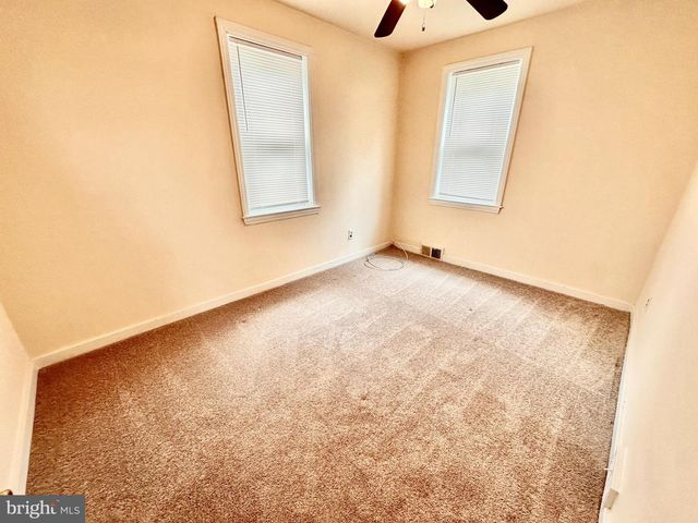 8730 WISSAHICKON AVE, Philadelphia, PA 19128