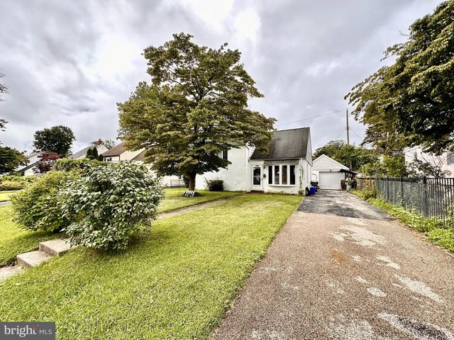 8730 WISSAHICKON AVE, Philadelphia, PA 19128