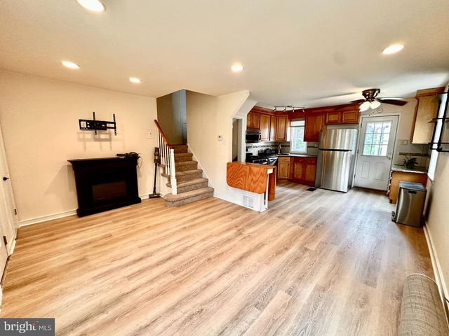 8730 WISSAHICKON AVE, Philadelphia, PA 19128
