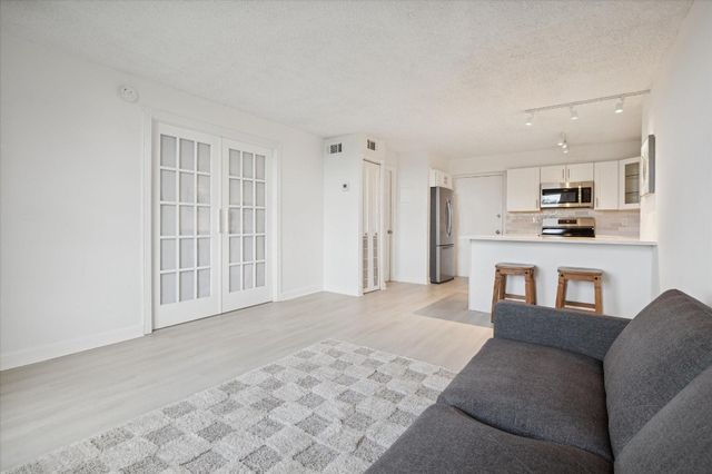 3000 N Ocean Boulevard 405, Fort Lauderdale, FL 33308