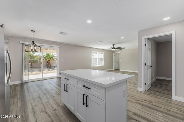 1643 W NARANJA Avenue, Mesa, AZ 85202