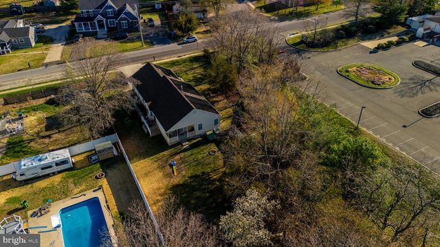 475 JESSUPS MILL RD, Mantua, NJ 08051