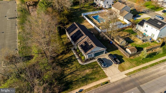 475 JESSUPS MILL RD, Mantua, NJ 08051