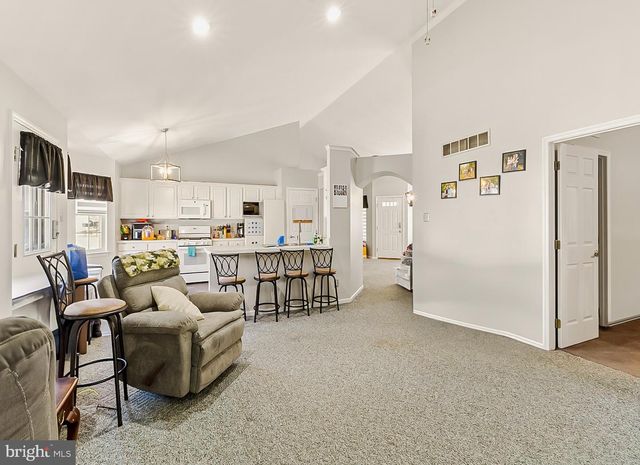 475 JESSUPS MILL RD, Mantua, NJ 08051