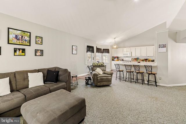 475 JESSUPS MILL RD, Mantua, NJ 08051