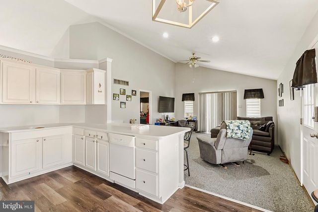 475 JESSUPS MILL RD, Mantua, NJ 08051