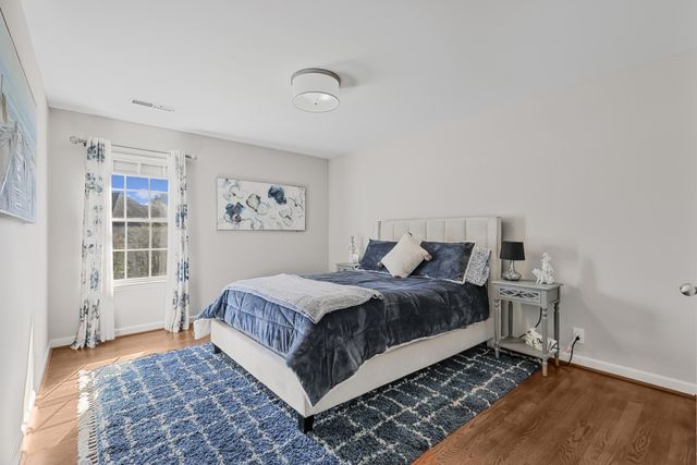 1719 Ironwood CT, Murfreesboro, TN 37129