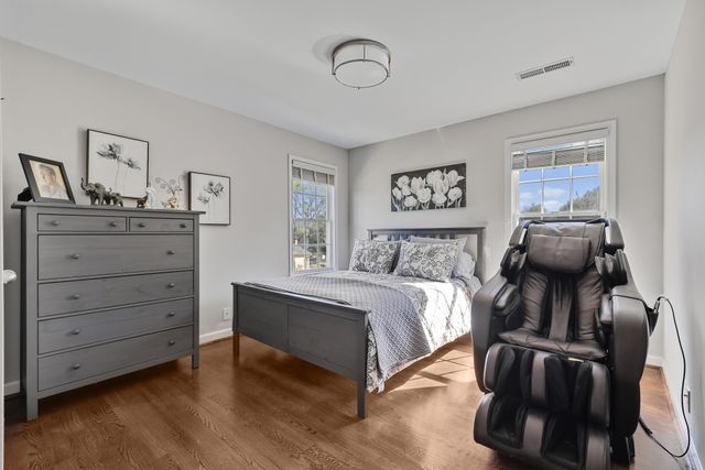 1719 Ironwood CT, Murfreesboro, TN 37129