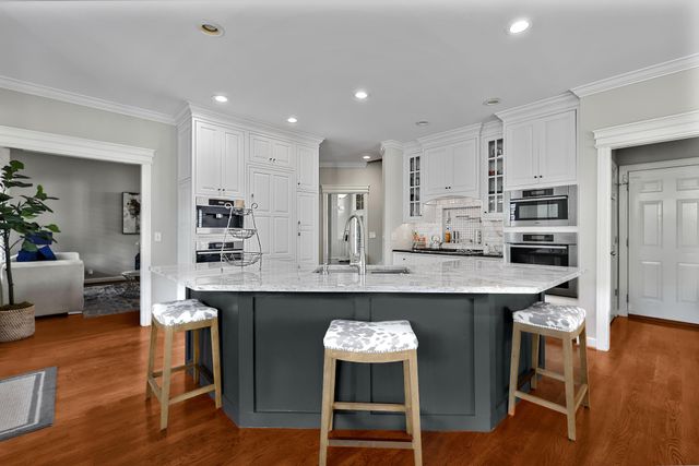 1719 Ironwood CT, Murfreesboro, TN 37129