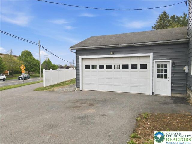 425 Meco Road, Easton, PA 18040