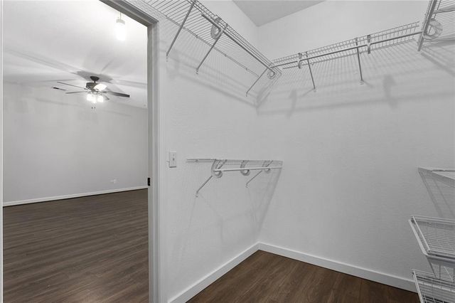 8220 Wyandotte Street, De Soto, KS 66018