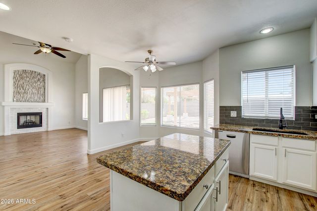 1550 N Sunset Place, Chandler, AZ 85225