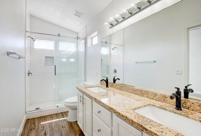 1550 N Sunset Place, Chandler, AZ 85225