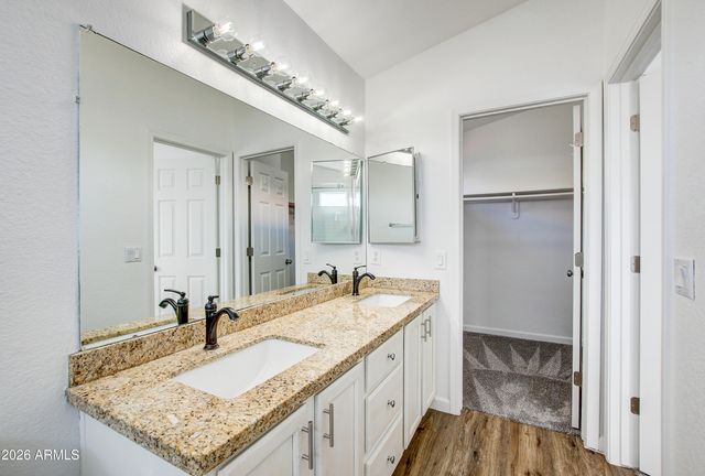 1550 N Sunset Place, Chandler, AZ 85225
