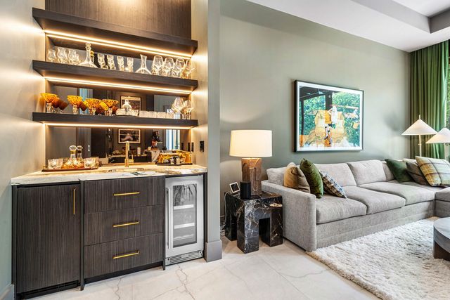 1030 NE 2nd Terrace, Boca Raton, FL 33432