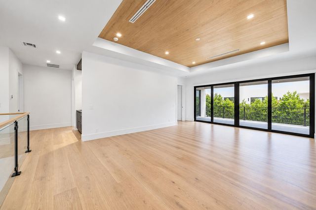 1030 NE 2nd Terrace, Boca Raton, FL 33432