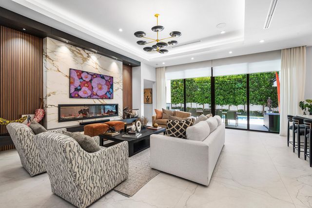 1030 NE 2nd Terrace, Boca Raton, FL 33432