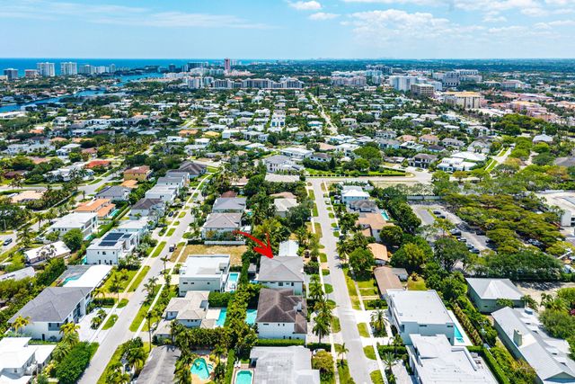 1030 NE 2nd Terrace, Boca Raton, FL 33432