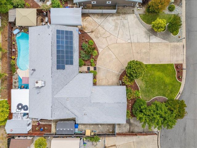 7597 Terra Linda Way, Redding, CA 96003