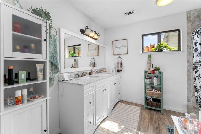 7597 Terra Linda Way, Redding, CA 96003