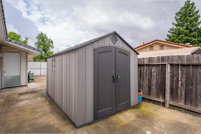 7597 Terra Linda Way, Redding, CA 96003