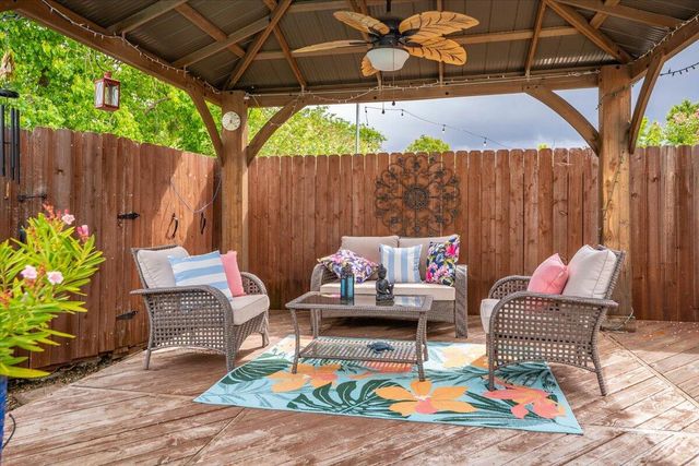 7597 Terra Linda Way, Redding, CA 96003