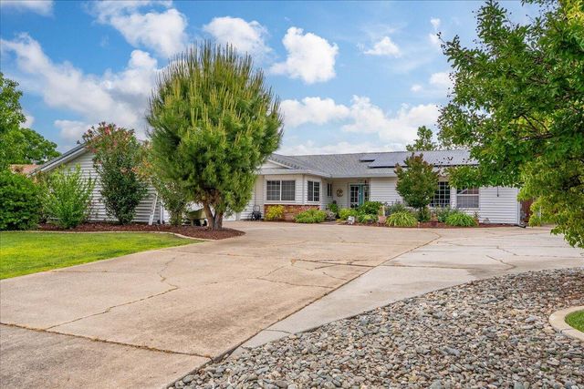 7597 Terra Linda Way, Redding, CA 96003