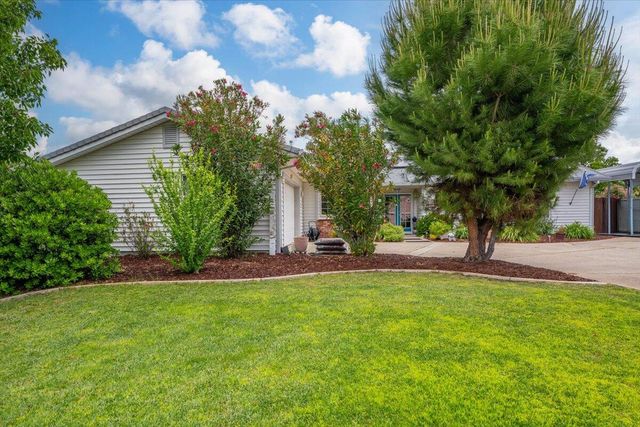 7597 Terra Linda Way, Redding, CA 96003