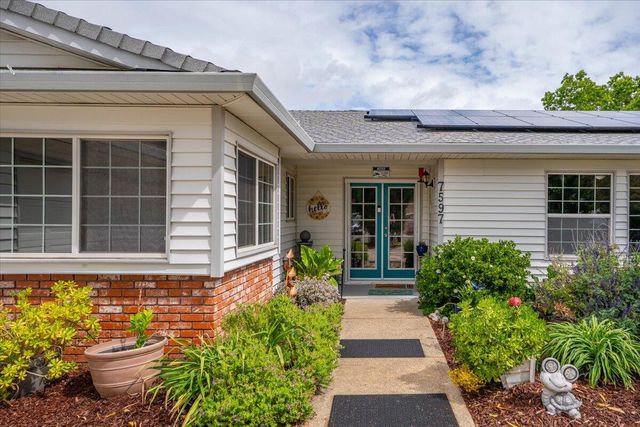 7597 Terra Linda Way, Redding, CA 96003