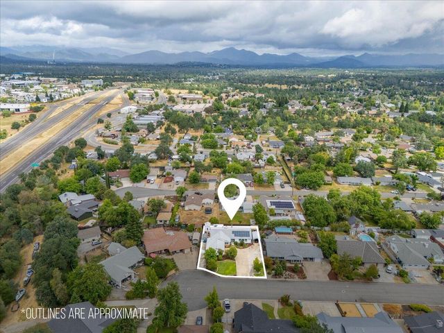 7597 Terra Linda Way, Redding, CA 96003