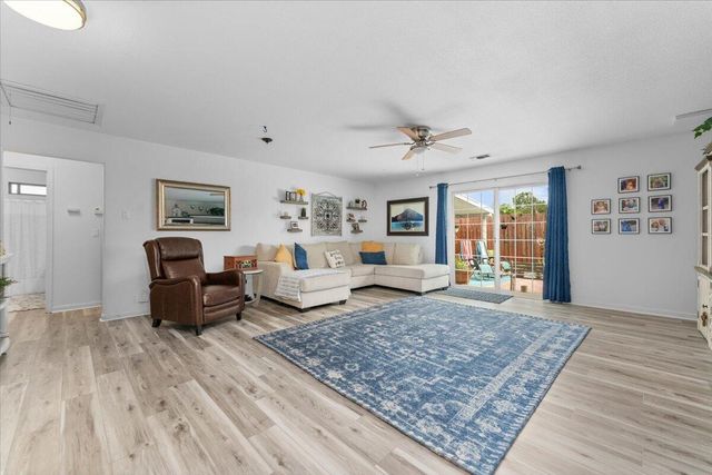7597 Terra Linda Way, Redding, CA 96003