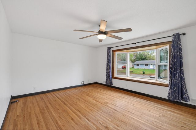 10640 Xavis Street NW, Coon Rapids, MN 55433