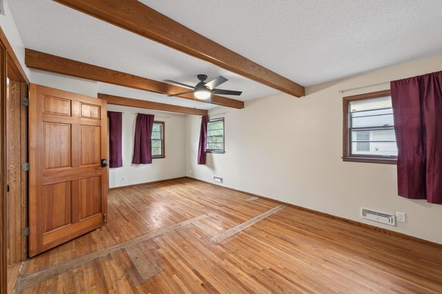 10640 Xavis Street NW, Coon Rapids, MN 55433