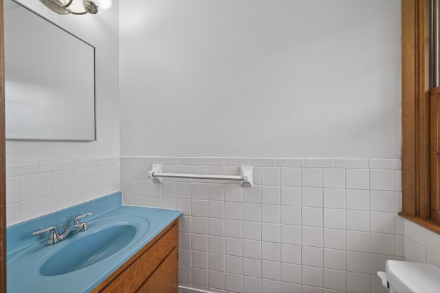 10640 Xavis Street NW, Coon Rapids, MN 55433