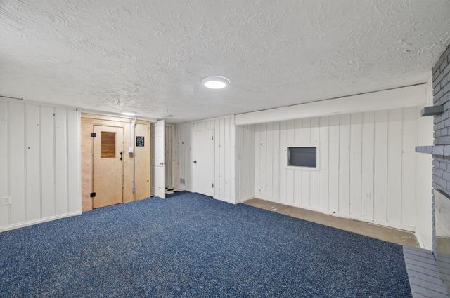 10640 Xavis Street NW, Coon Rapids, MN 55433