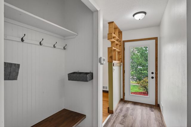 10640 Xavis Street NW, Coon Rapids, MN 55433