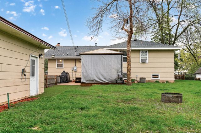 10640 Xavis Street NW, Coon Rapids, MN 55433