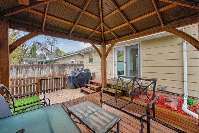 10640 Xavis Street NW, Coon Rapids, MN 55433