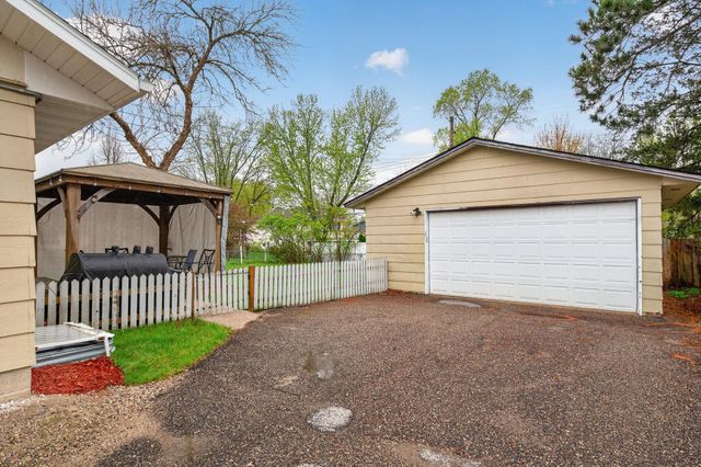10640 Xavis Street NW, Coon Rapids, MN 55433