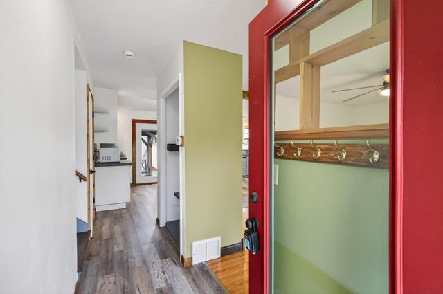 10640 Xavis Street NW, Coon Rapids, MN 55433