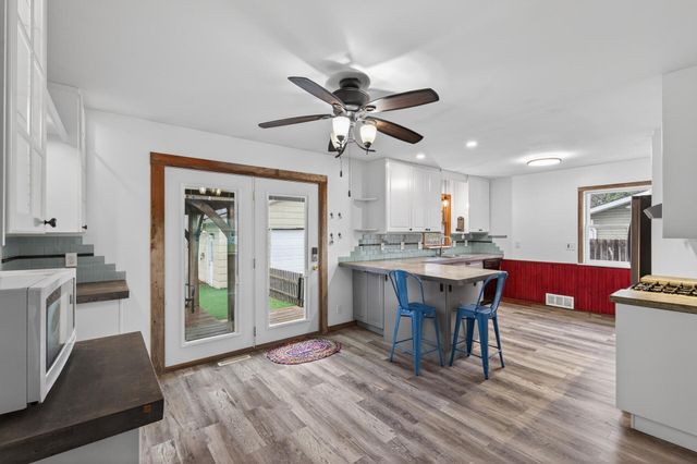 10640 Xavis Street NW, Coon Rapids, MN 55433