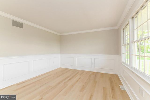 730 TOMLIN STATION RD, Mullica Hill, NJ 08062