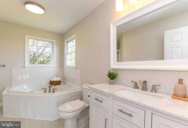 730 TOMLIN STATION RD, Mullica Hill, NJ 08062