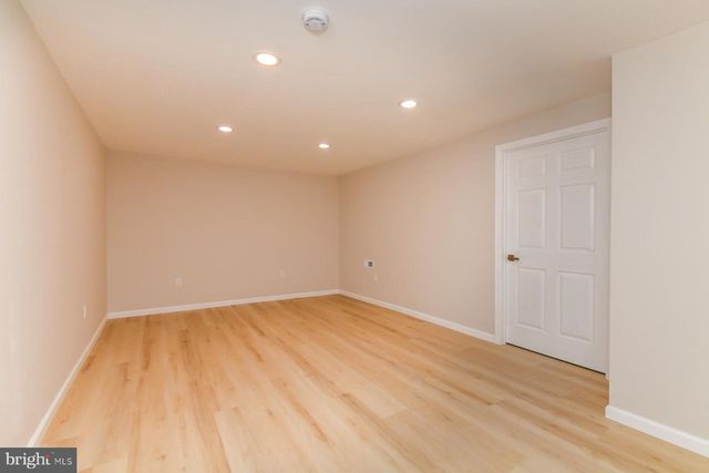 730 TOMLIN STATION RD, Mullica Hill, NJ 08062