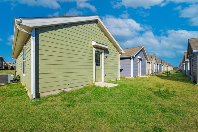 8741 Cottage Creek Drive, Fort Worth, TX 76123